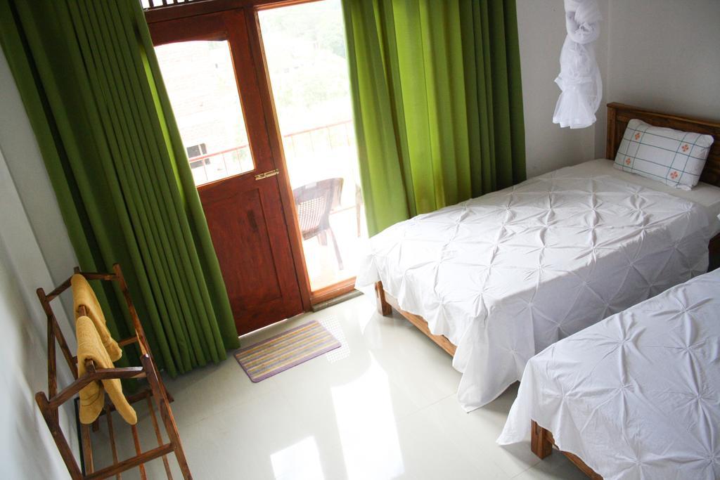 Elegant Home Stay Ела Екстериор снимка