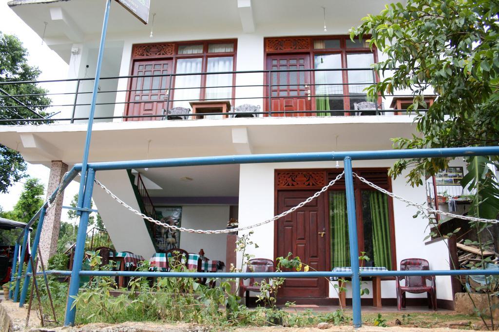 Elegant Home Stay Ела Екстериор снимка