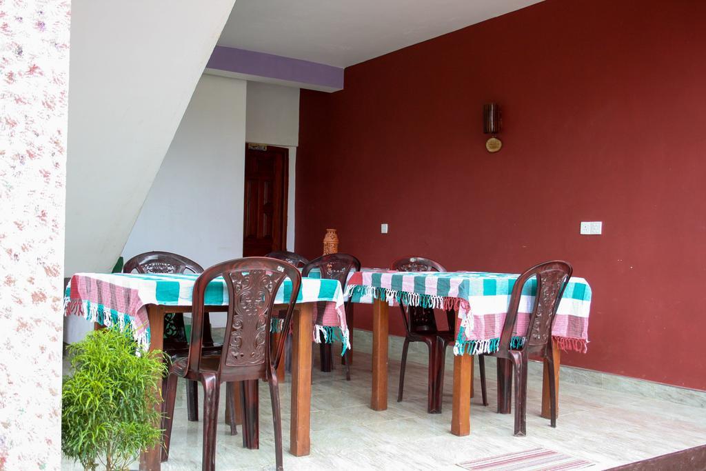 Elegant Home Stay Ела Екстериор снимка