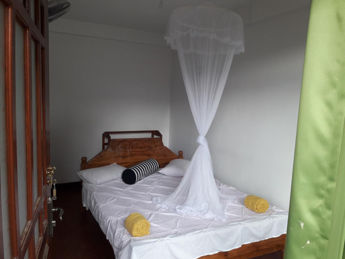 Elegant Home Stay Ела Екстериор снимка