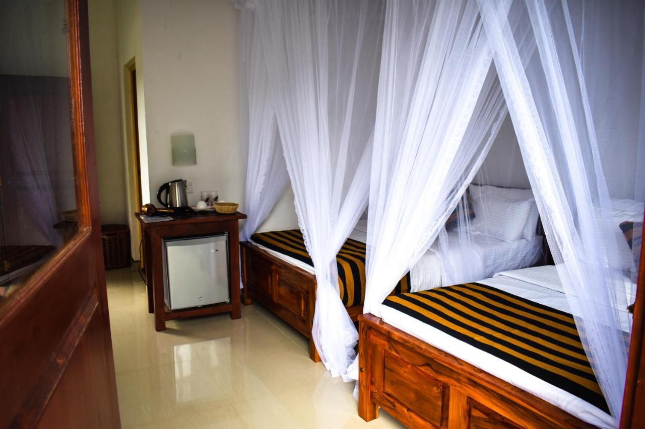 Elegant Home Stay Ела Екстериор снимка