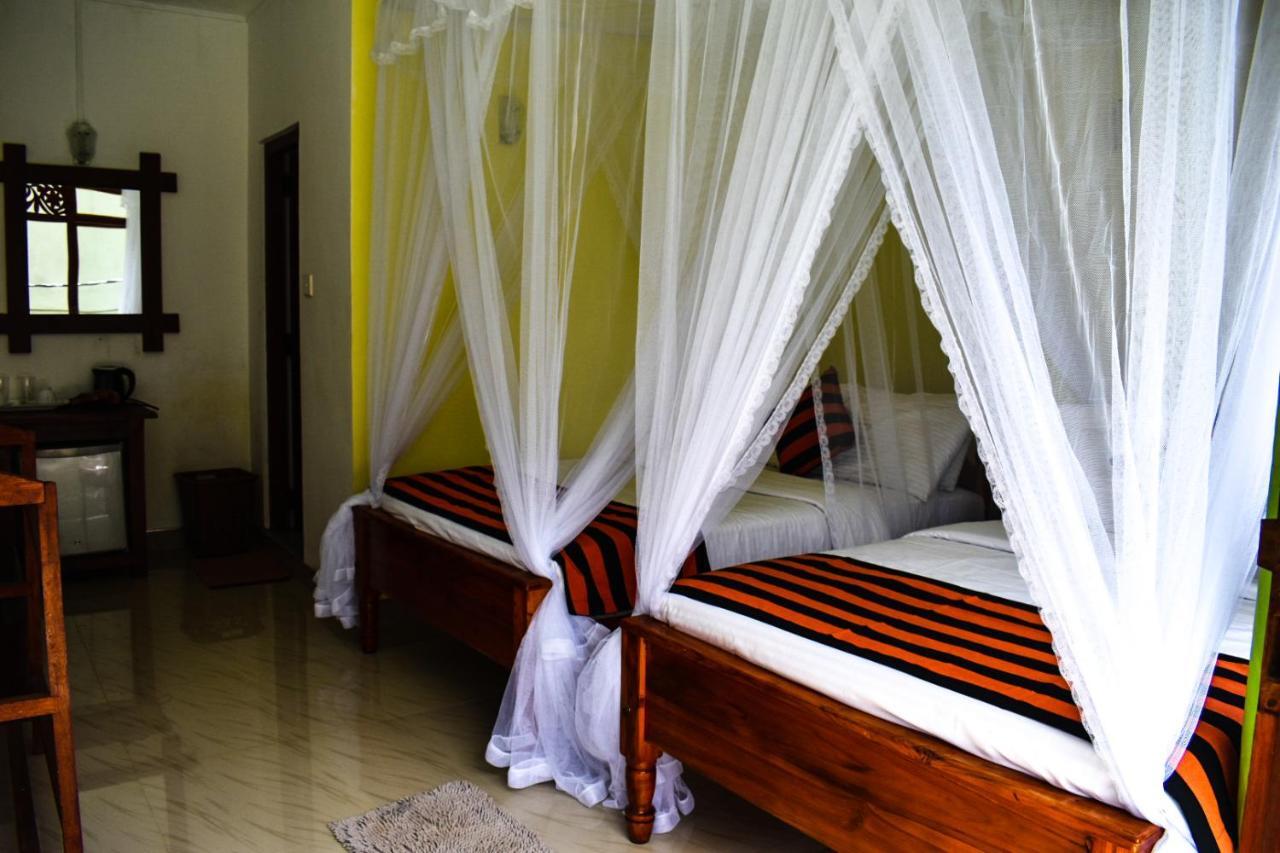 Elegant Home Stay Ела Екстериор снимка
